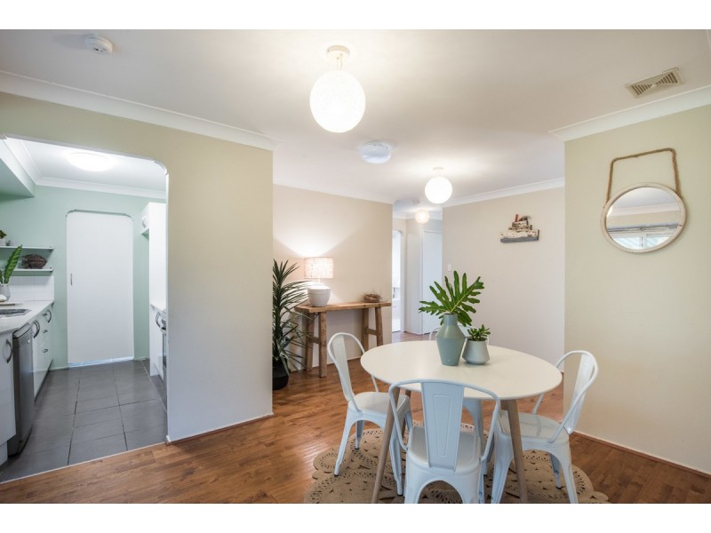 3/7 Lunderston Drive, Narara NSW 2250