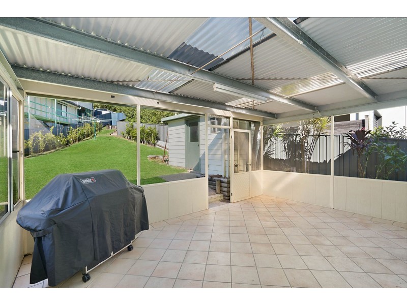 6 Empire Bay Drive, Daleys Point NSW 2257
