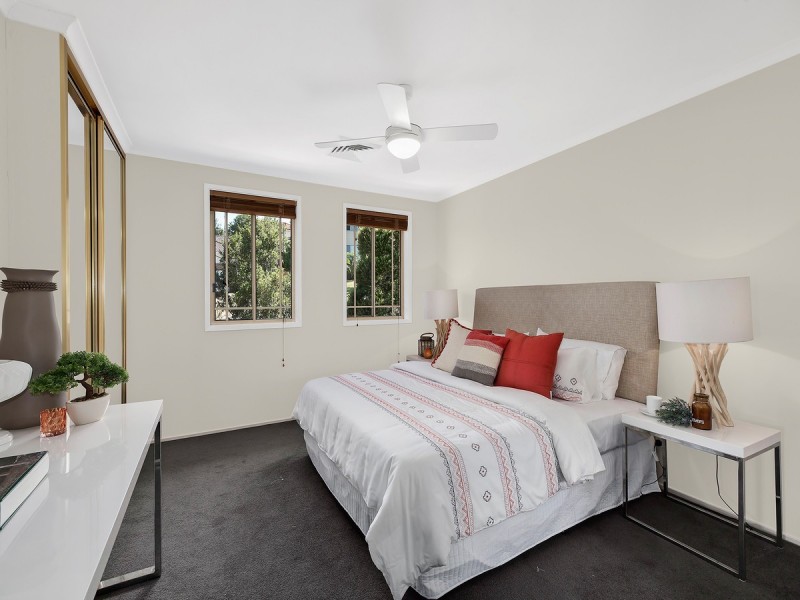 12 Day Dawn Place, Erina NSW 2250