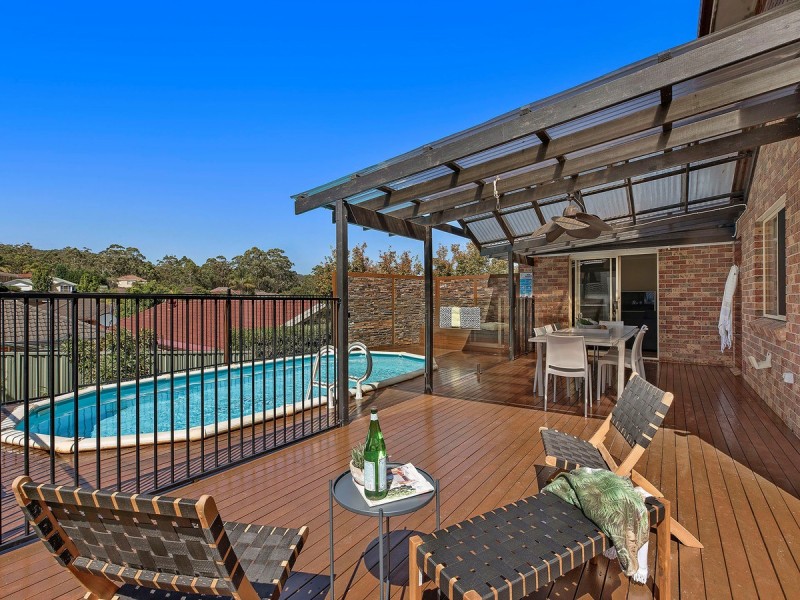 12 Day Dawn Place, Erina NSW 2250