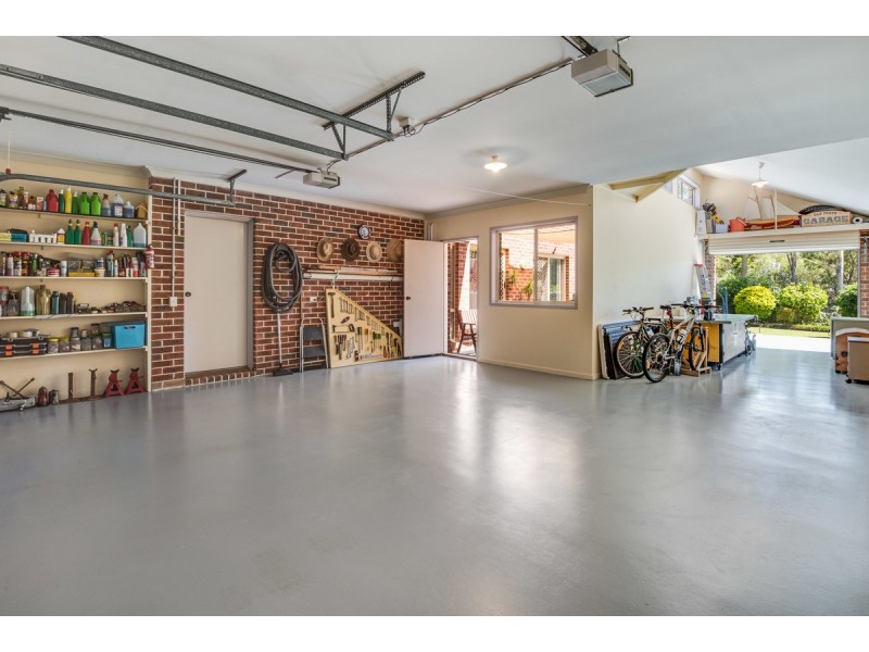 58 Singleton Road, Point Clare NSW 2250