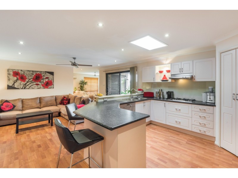 4 Sunhill Crescent, Erina NSW 2250