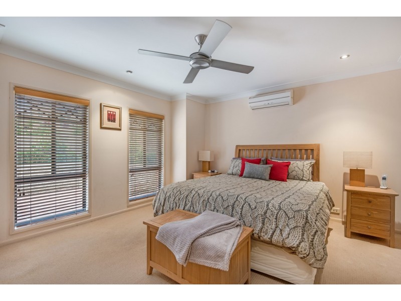 4 Sunhill Crescent, Erina NSW 2250