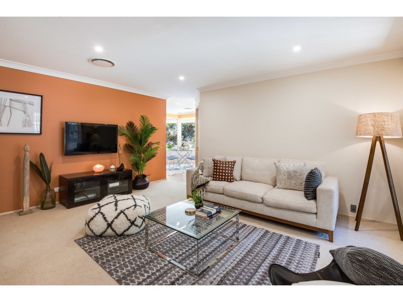 20 Old Farm Place, Ourimbah NSW 2258