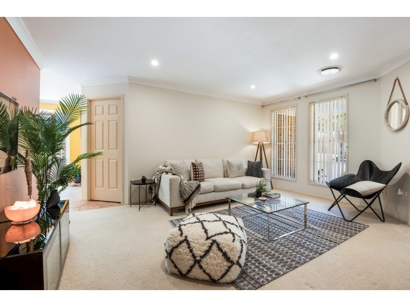 20 Old Farm Place, Ourimbah NSW 2258