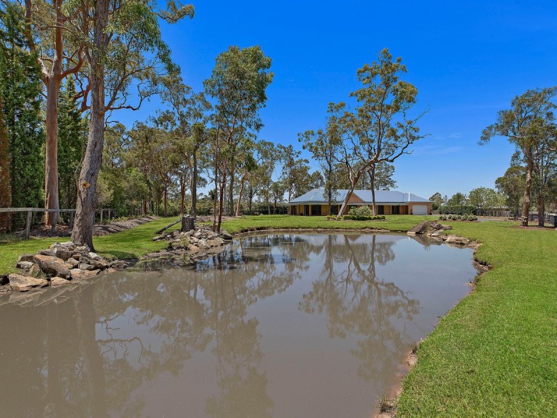 15 Buttonderry Way, Jilliby NSW 2259