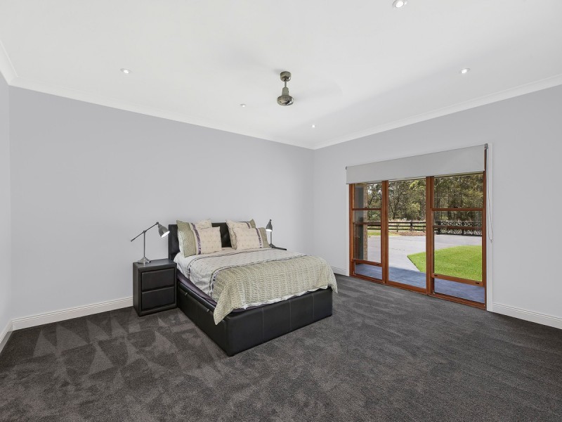 15 Buttonderry Way, Jilliby NSW 2259