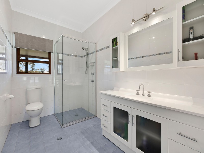 15 Buttonderry Way, Jilliby NSW 2259