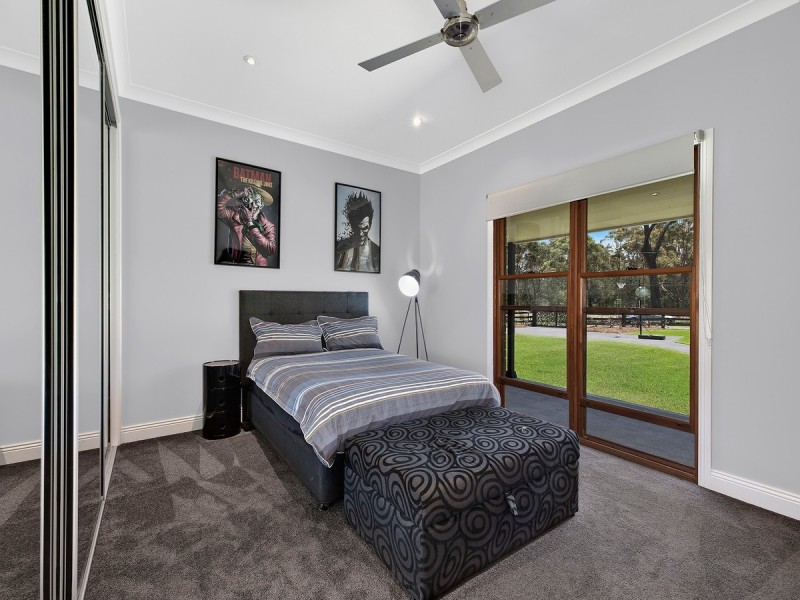 15 Buttonderry Way, Jilliby NSW 2259