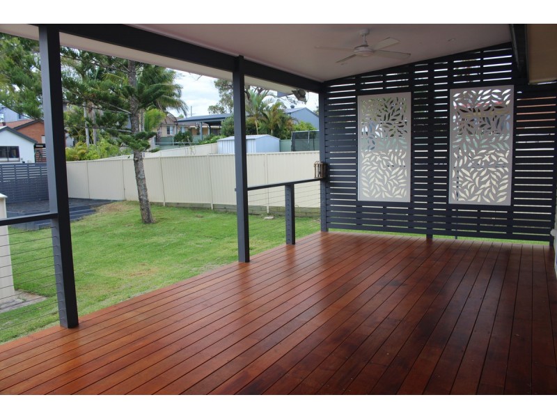 22 Springall Avenue, Wyongah NSW 2259