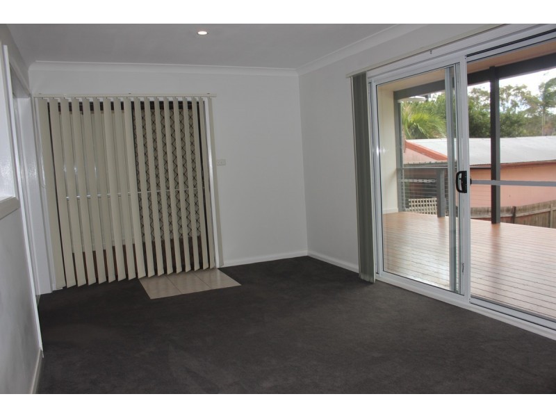 22 Springall Avenue, Wyongah NSW 2259