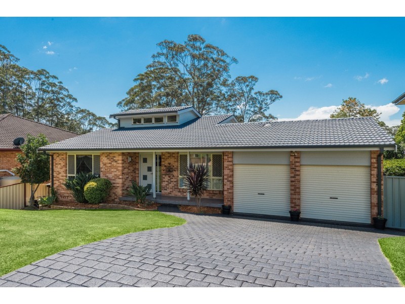 3 Cambourn Drive, Lisarow NSW 2250