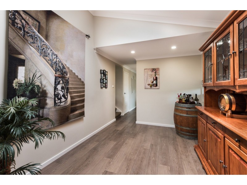 3 Cambourn Drive, Lisarow NSW 2250