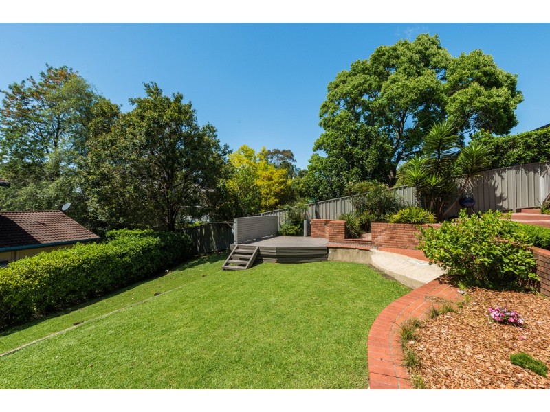 3 Cambourn Drive, Lisarow NSW 2250