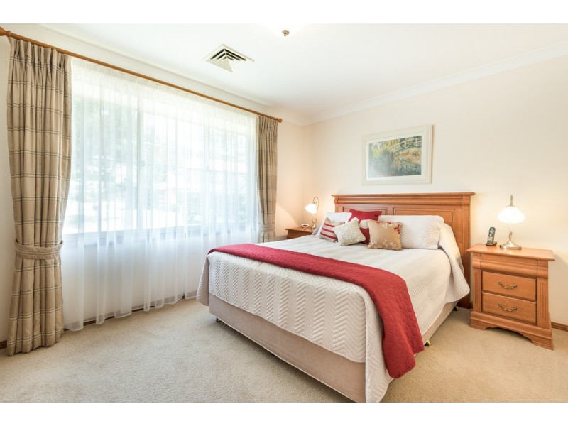 6 Aires Close, Erina NSW 2250