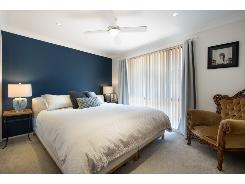 33 Kuburra Road, Erina NSW 2250