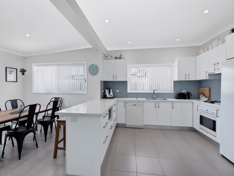 36 Thompson Street, Long Jetty NSW 2261