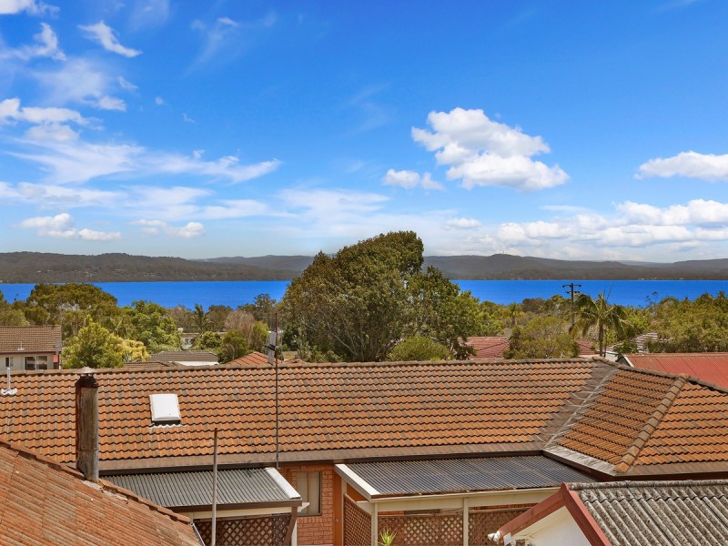 36 Thompson Street, Long Jetty NSW 2261