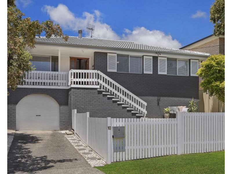 10 Mackay Drive, Tumbi Umbi NSW 2261