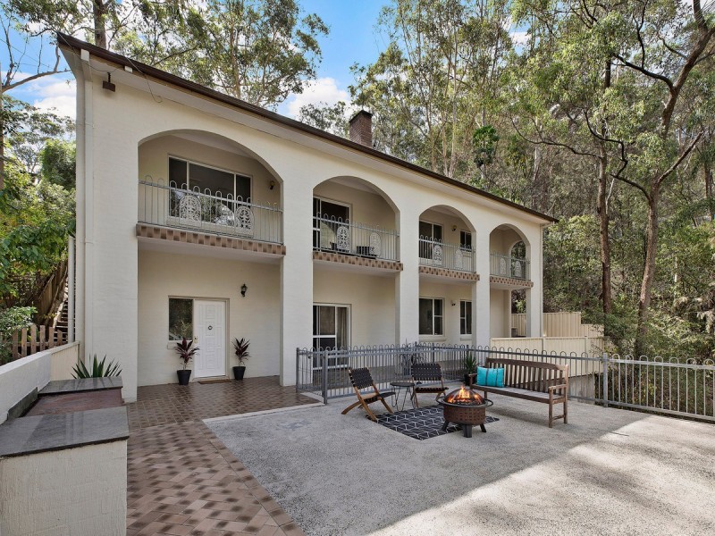 24 Algwen Road, North Gosford NSW 2250