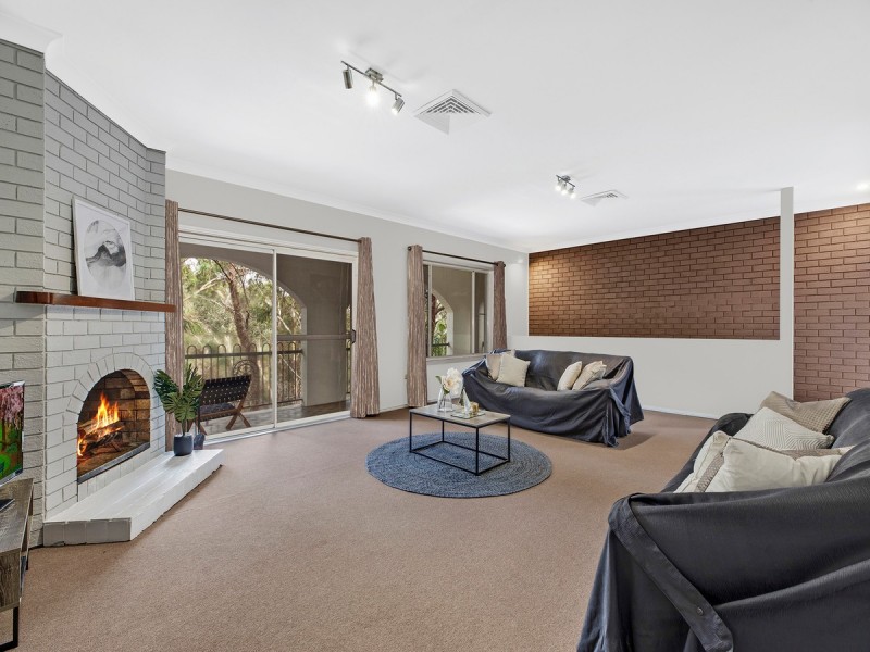 24 Algwen Road, North Gosford NSW 2250