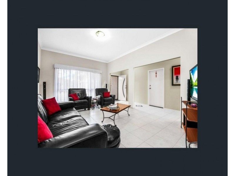 26 The Valley Road, Lisarow NSW 2250