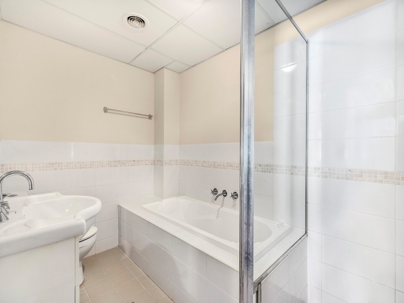 17/8-10 Range Road, North Gosford NSW 2250