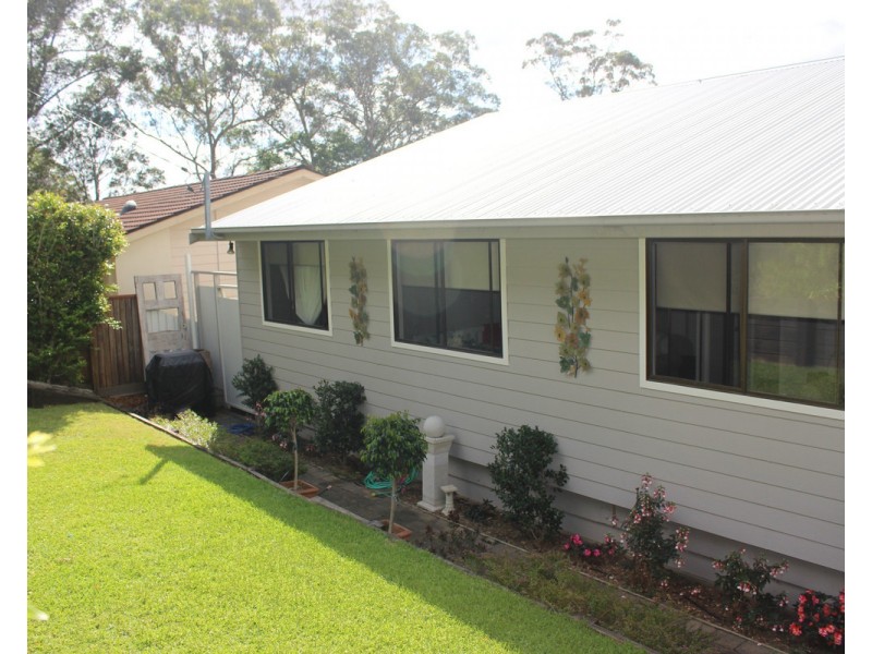 23 Green Oaks Road, Narara NSW 2250