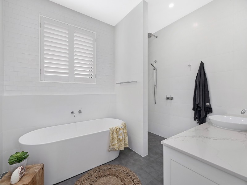 45 Hutton Road, The Entrance North NSW 2261