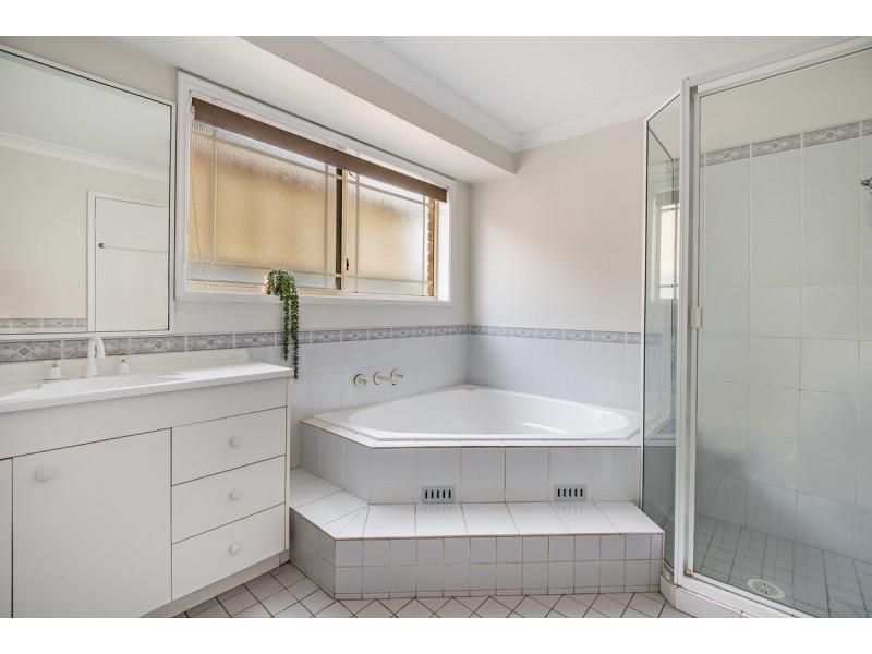 13 Goldsborough Close, Kariong NSW 2250