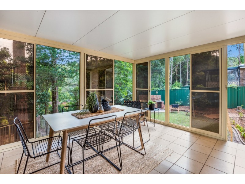 49 Rainforest Road, Wyoming NSW 2250