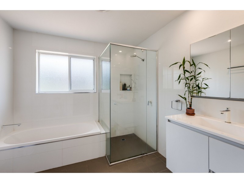 50 Burns Road, Ourimbah NSW 2258