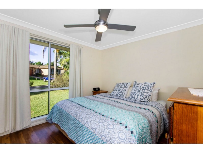 11 Benkari Avenue, Kariong NSW 2250