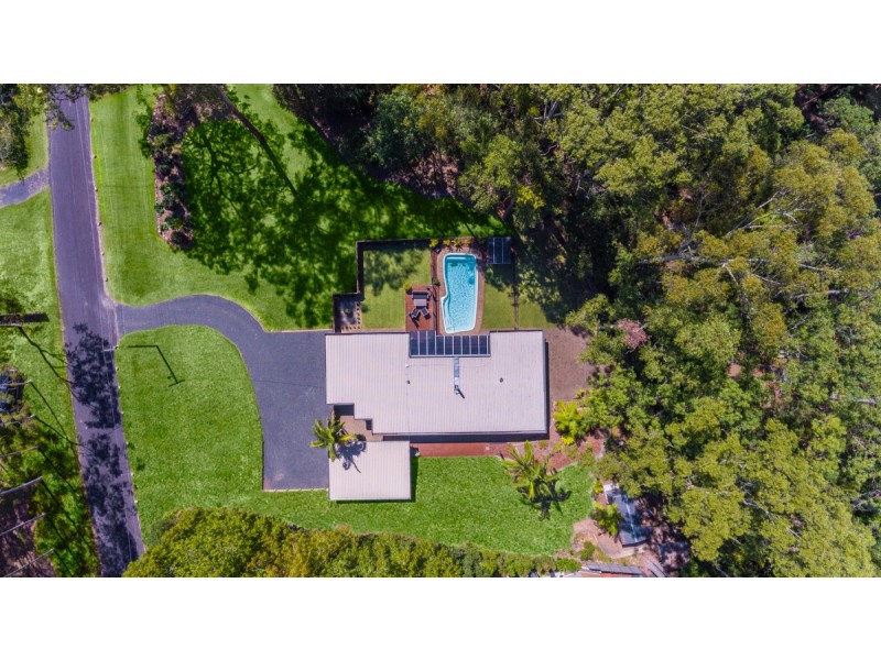 8 Riatta Street, Erina NSW 2250