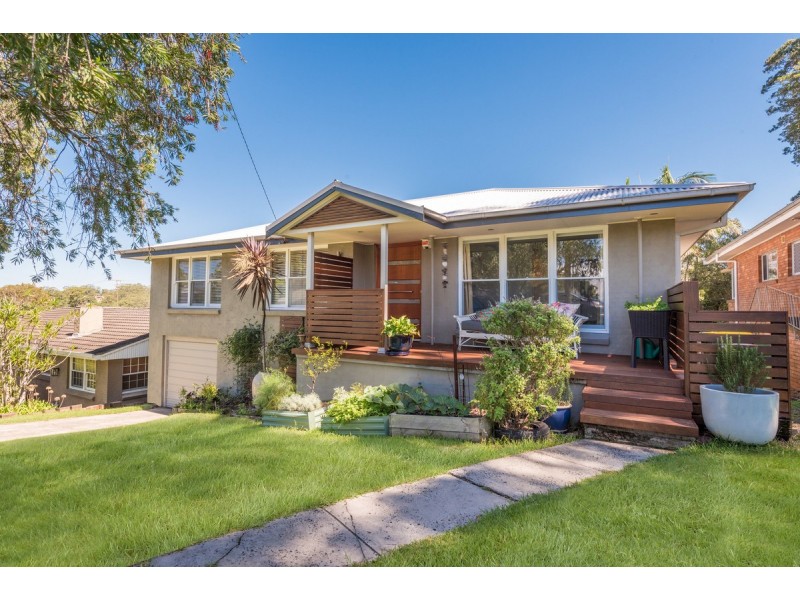 23 Seaview Avenue, Wamberal NSW 2260