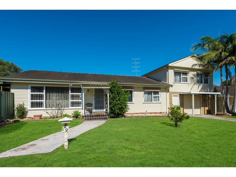 29 Glencoe Avenue, Wyoming NSW 2250