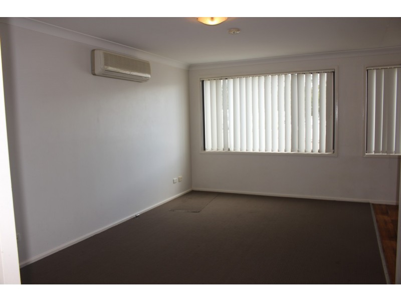 7 Barralong Road, Erina NSW 2250