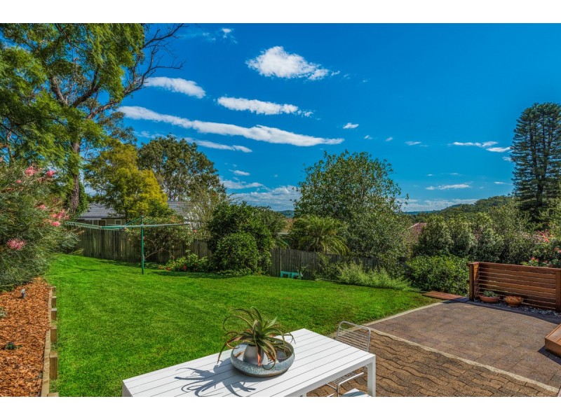 5 The Grove, Wyoming NSW 2250