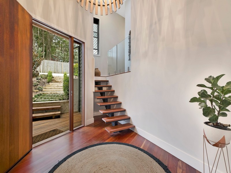 75a The Round Drive, Avoca Beach NSW 2251