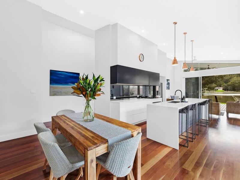 75a The Round Drive, Avoca Beach NSW 2251