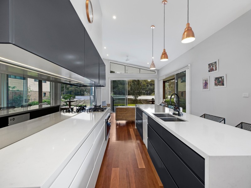 75a The Round Drive, Avoca Beach NSW 2251