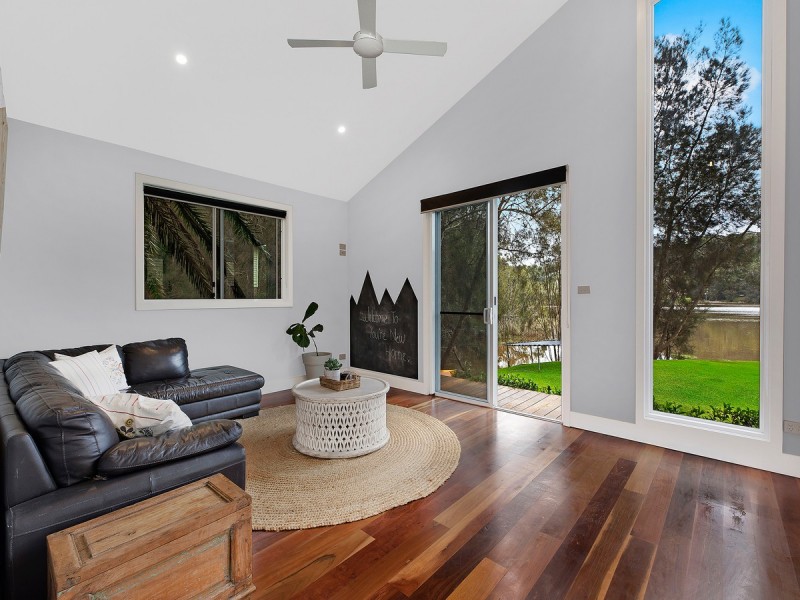 75a The Round Drive, Avoca Beach NSW 2251