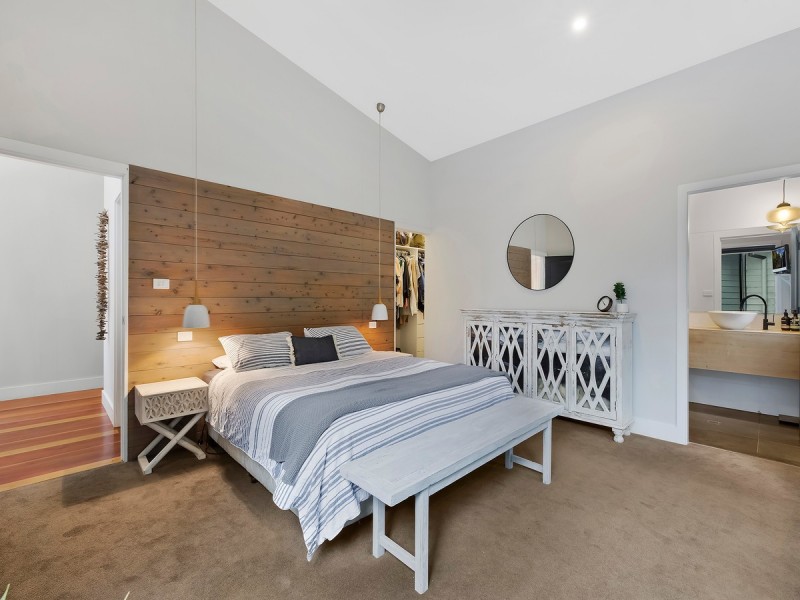 75a The Round Drive, Avoca Beach NSW 2251