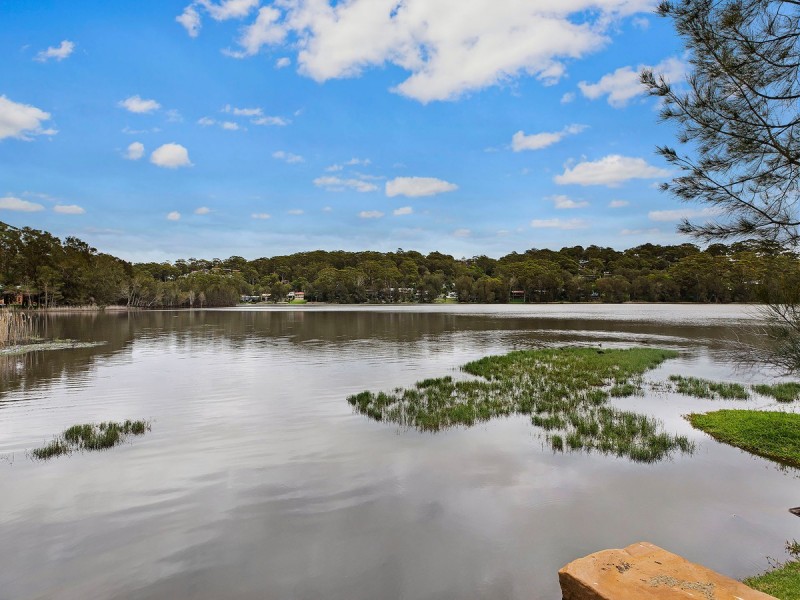 75a The Round Drive, Avoca Beach NSW 2251