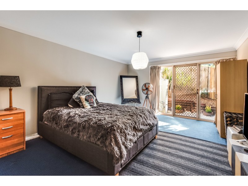 9 Robert Holl Drive, Ourimbah NSW 2258