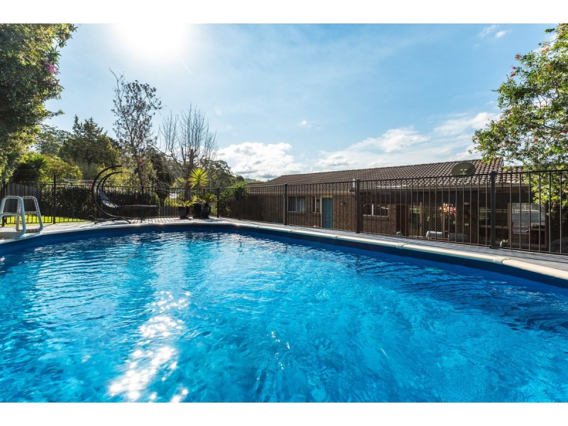 9 Robert Holl Drive, Ourimbah NSW 2258