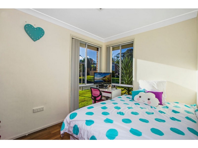 11 Benkari Avenue, Kariong NSW 2250