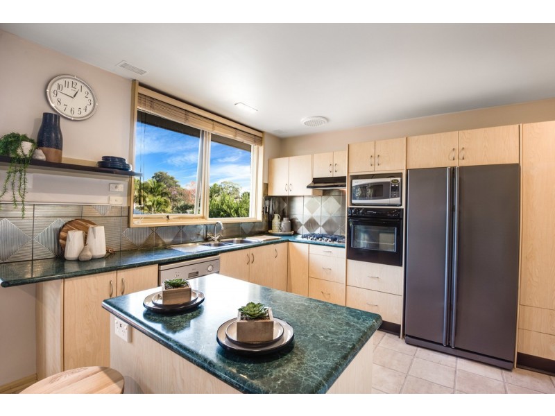 22 Beaumont Avenue, Wyoming NSW 2250