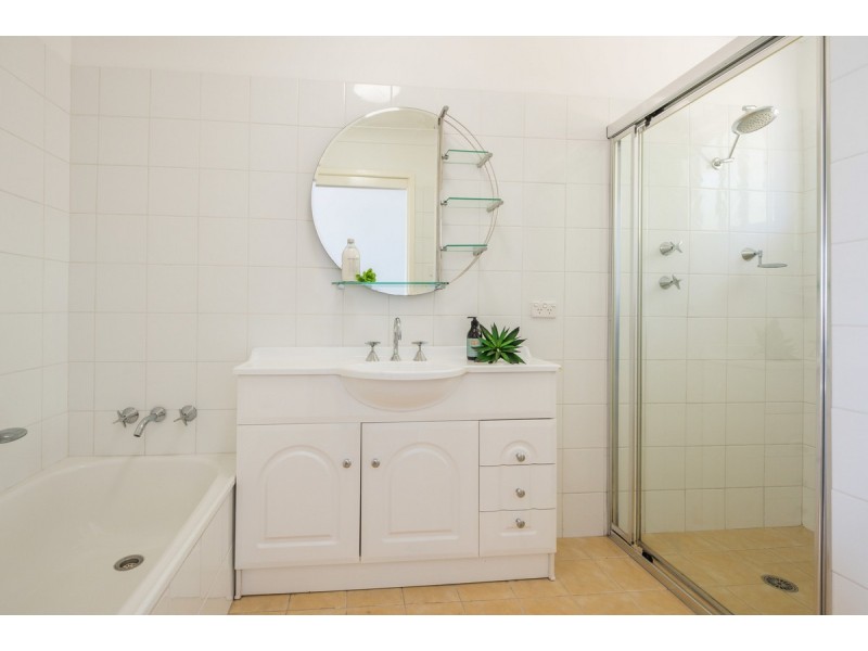 19 Marilyn Crescent, Tumbi Umbi NSW 2261