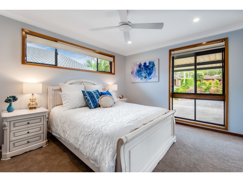 18 Kuburra Road, Erina NSW 2250